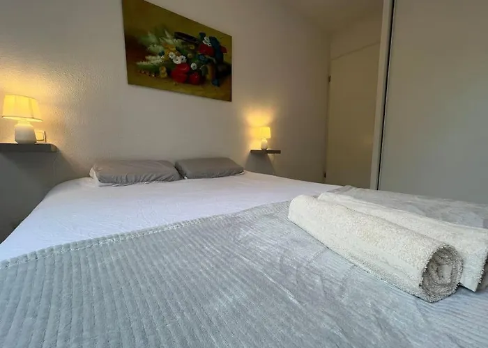 T2 Calme Et Paisible Parking Piscine *